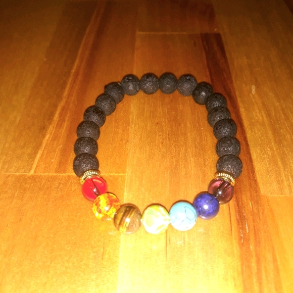 7 Chakra Healing Beaded Bracelet - Picture 2 of 2